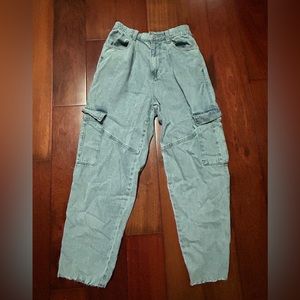 1 simple society cargos